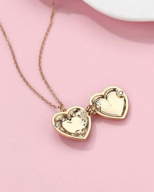 Heart secret necklace