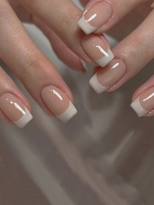 Press on nails